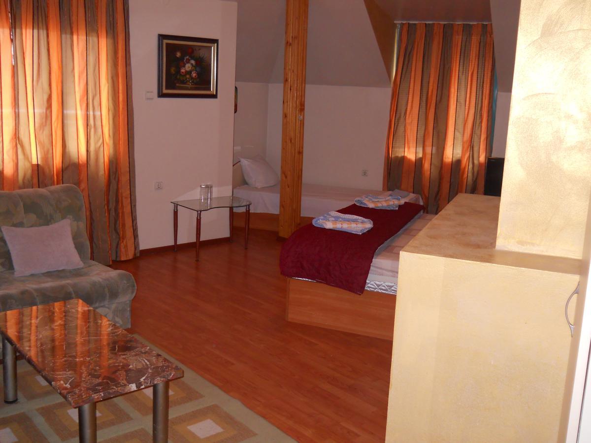Hotel Orient Μπλαγκόεβγκραντ Εξωτερικό φωτογραφία